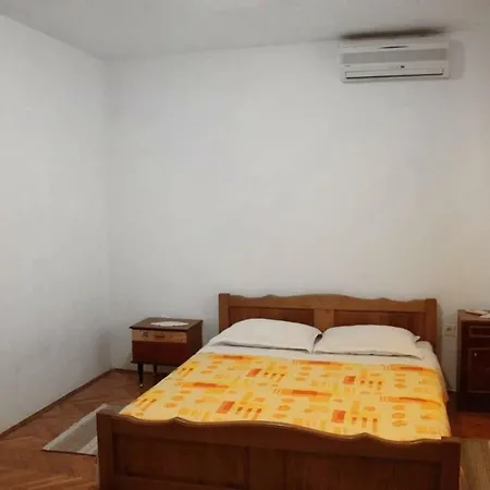 Kuca Za Odmor Lucina Holiday home